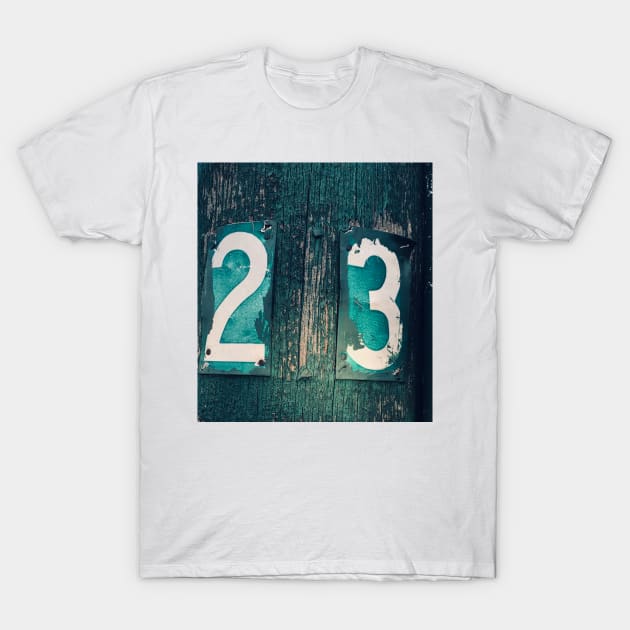 23 32 T-Shirt by Tovers